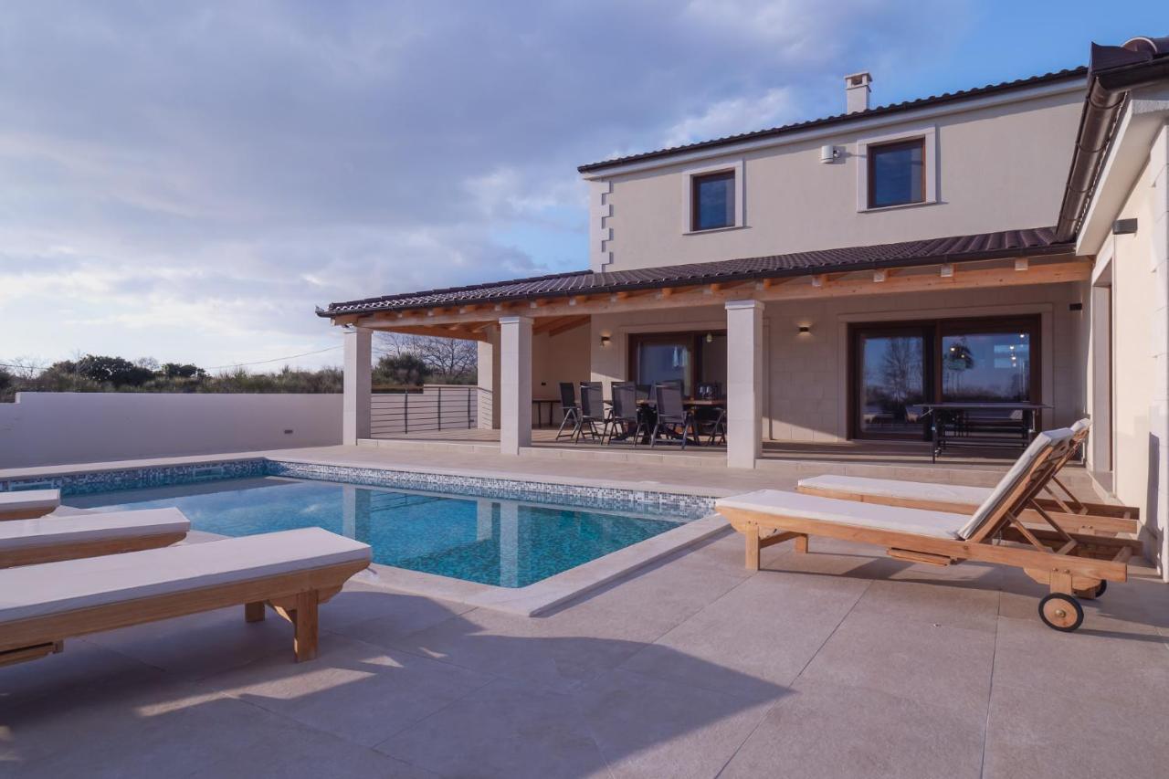 Villa Lydia Marčana Екстериор снимка