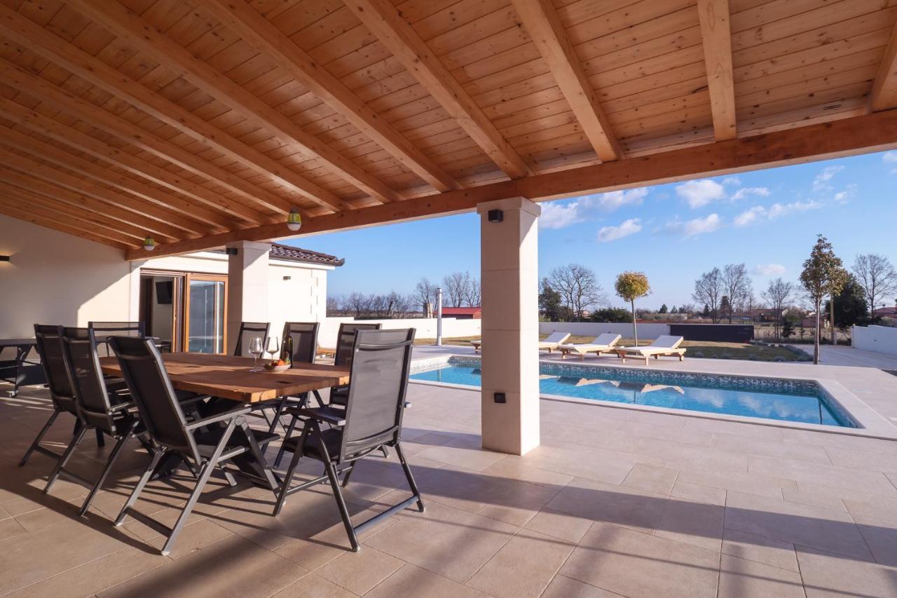 Villa Lydia Marčana Екстериор снимка
