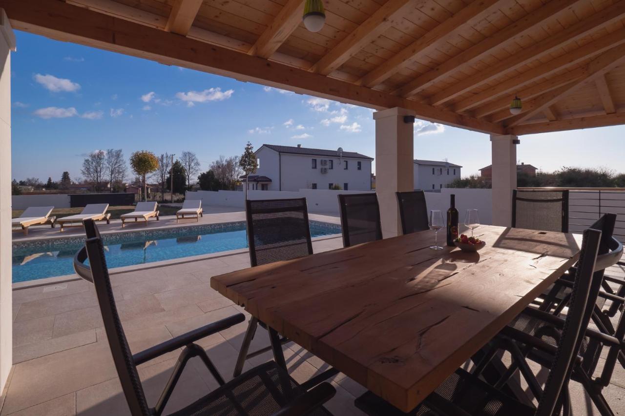 Villa Lydia Marčana Екстериор снимка